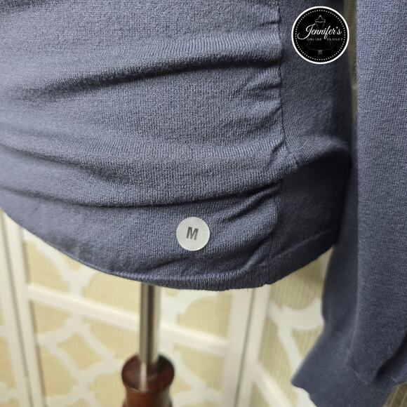 The Limited NWT Blue/Gray V-Neck Ruched Sides Long Sleeve Sweater Size Medium - Picture 9 of 13